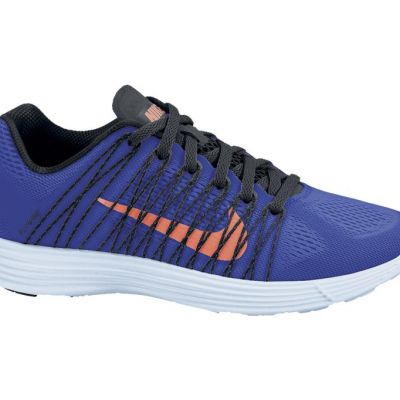 Explícito Crudo cosa Nike LUNARACER+ 3: características y opiniones - Zapatillas running | Runnea