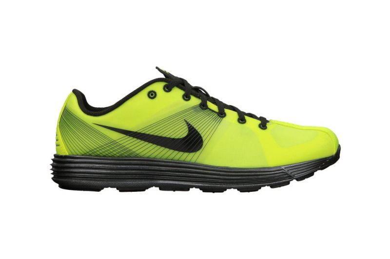 Nike LUNARACER+: características y opiniones Zapatillas running | Runnea