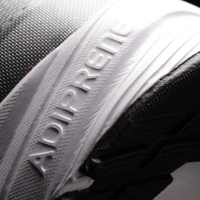 Adidas Lite Arrow 2.0