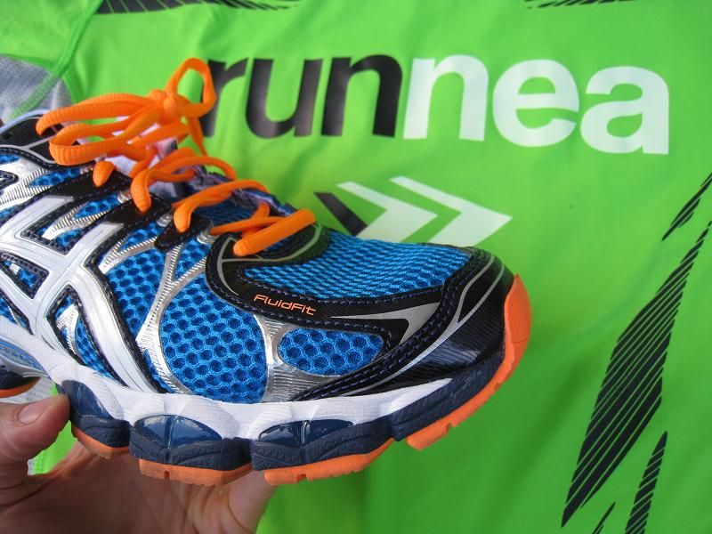 ASICS Nimbus características y - Zapatillas running | Runnea
