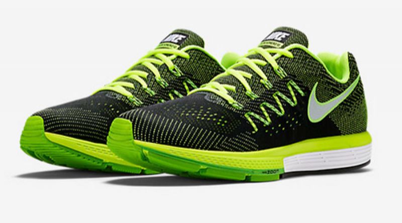 Persuasivo Mirar atrás batalla Nike Air Zoom Vomero 10: características y opiniones - Zapatillas running |  Runnea