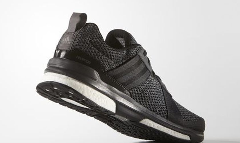 Adidas Revenge Boost características y opiniones - Zapatillas | Runnea