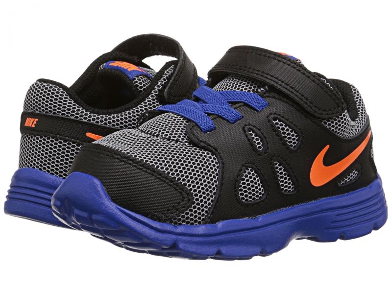 Nike Revolution 2: características opiniones - Zapatillas running | Runnea