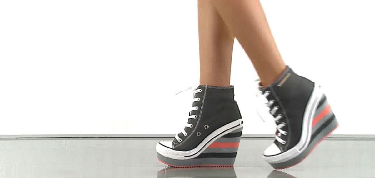 Incorrecto fuerte Portavoz Sneakers con cuña: 6 modelos que estilizan tu figura