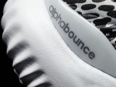 Adidas Alphabounce 