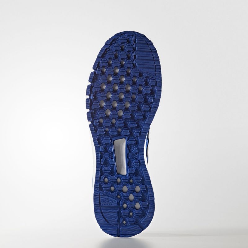 Adidas WTC: características y opiniones - Zapatillas running | Runnea
