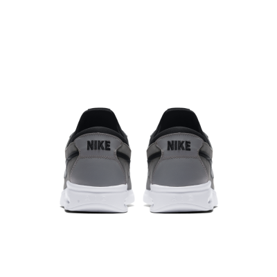 Nike Bruin Vapor