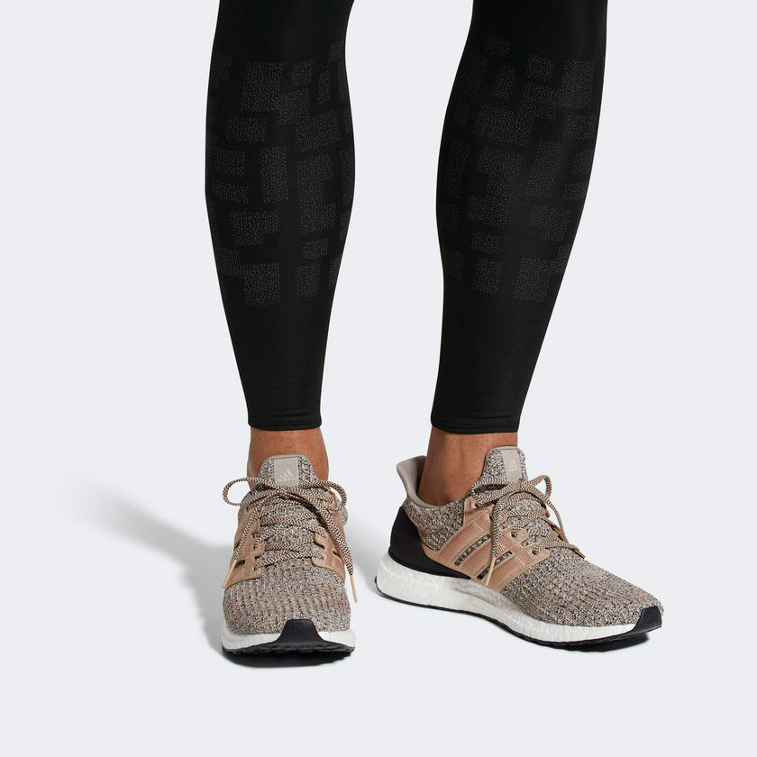 Adidas Ultra Boost 4.0: características y opiniones - Zapatillas | Runnea