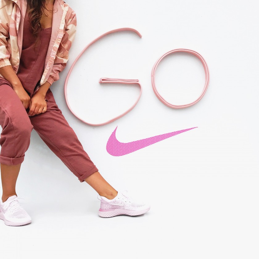 Nike epico reagire rosa