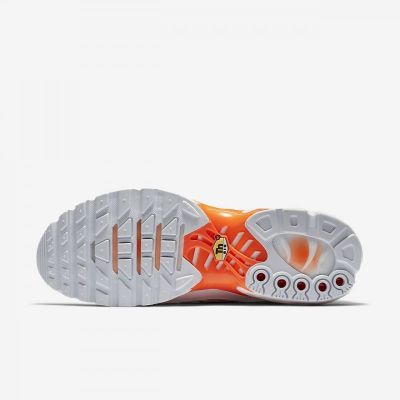 Precios de Nike Air Max Plus SE naranjas - Ofertas para comprar online y outlet | Runnea