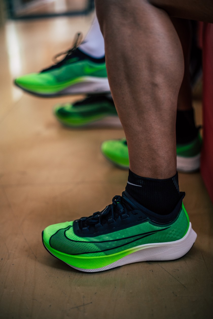 Zapatillas Running - GmarShops - Nike Zoom Fly 3: características ... ریال