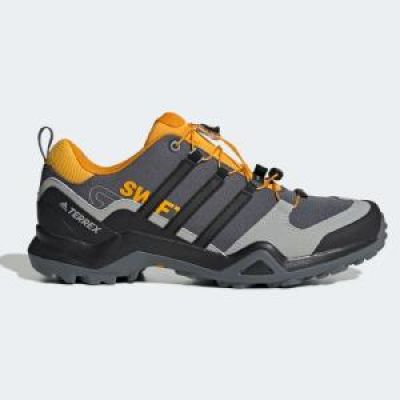 Contabilidad Discrepancia Absurdo Adidas Terrex Swift R2: características y opiniones - Zapatillas trekking |  Runnea