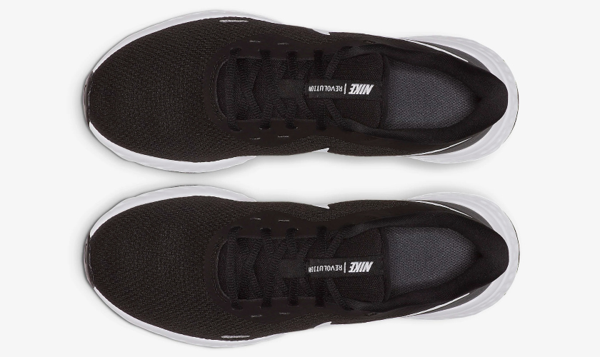 Nike Revolution características y opiniones - Zapatillas running | Runnea