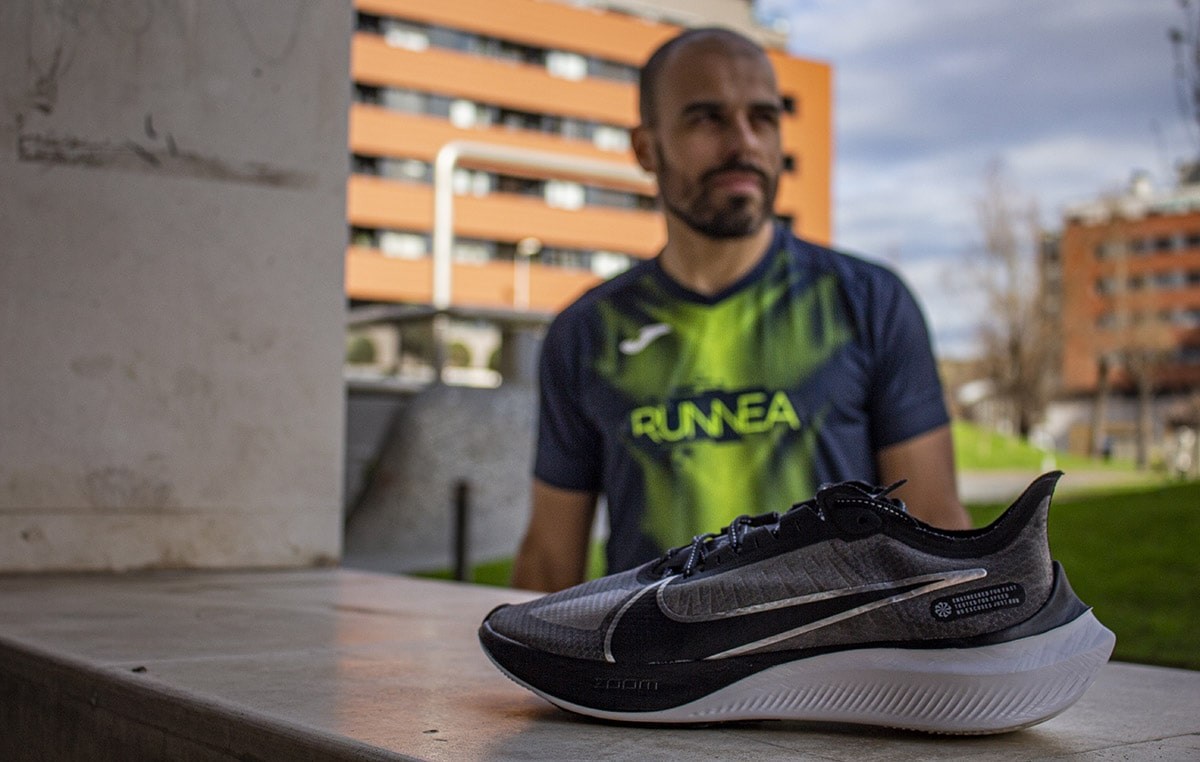 Nike Zoom Gravity: características y opiniones - Zapatillas ... صور توأم