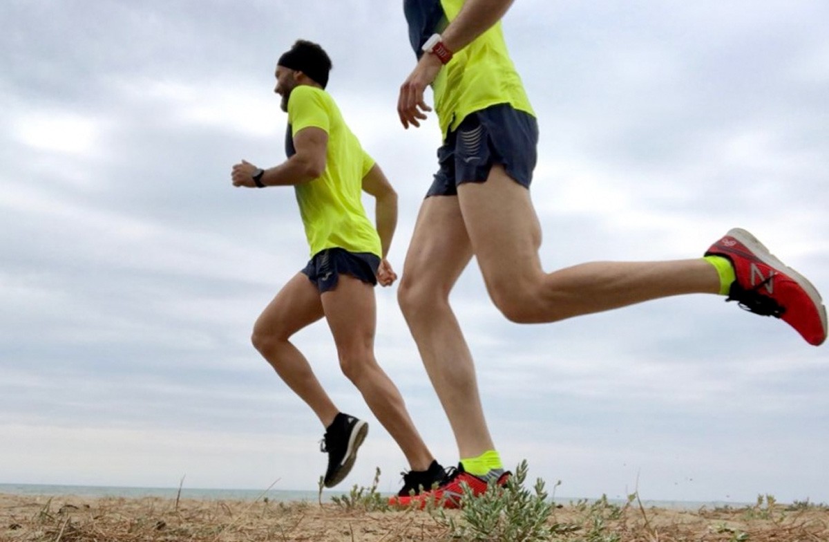 Salir a correr para adelgazar: ¿Cuánto tiempo y a qué intensidades debes entrenar?