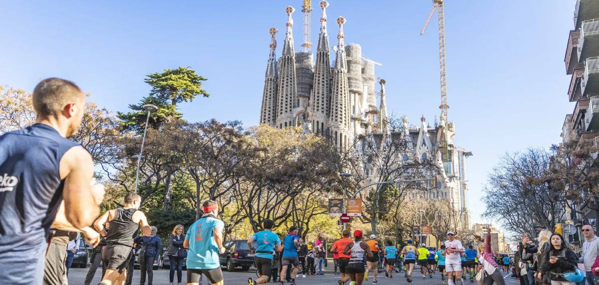 5 razones por las que correr la Zurich Marató de Barcelona, monumentos