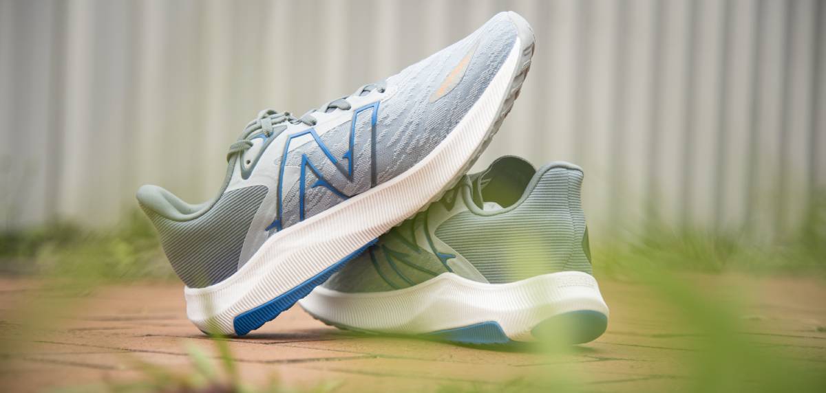 Review New Balance Fuelcell Propel v3: mejoras