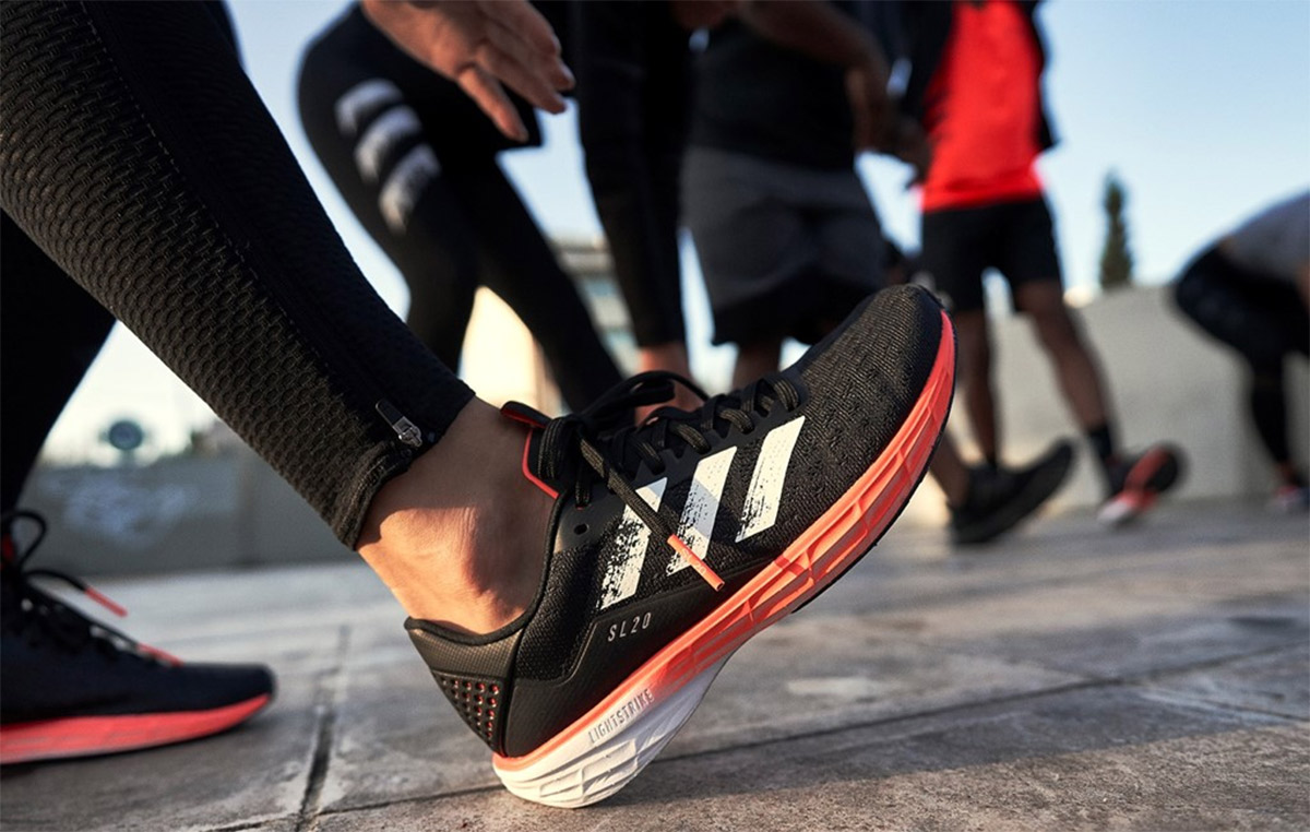 10 mejores zapatillas para correr Adidas 2022 حبتين