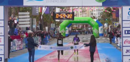 Clasificación Mitja Marató Santa Pola 2022: Felix Kibitok y Pauline Narogoi ganadores de la media maratón