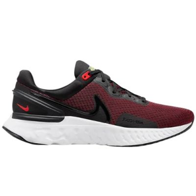 chaussure de running Nike React Miler 3