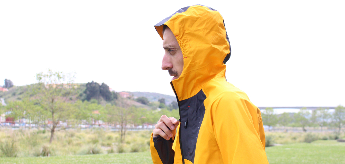 Les meilleures vestes de pluie pour courir des ultra trails