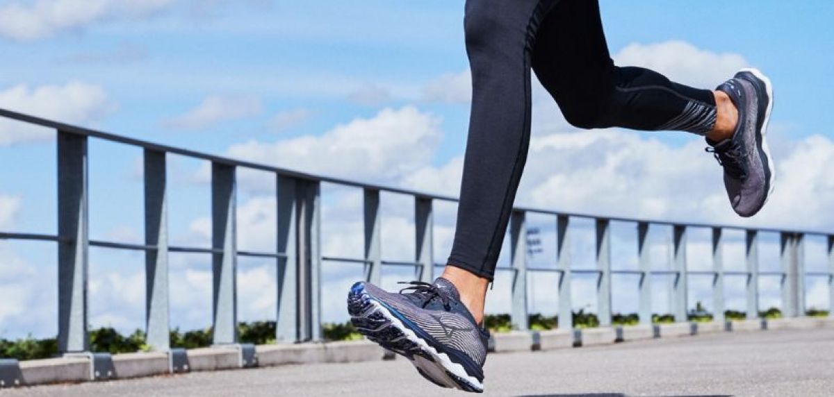 Las 7 mejores zapatillas de running para mujer [2024] - Gimnasio en Casa