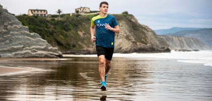 Correre con il caldo: una guida per allenarsi, correre e gareggiare in sicurezza