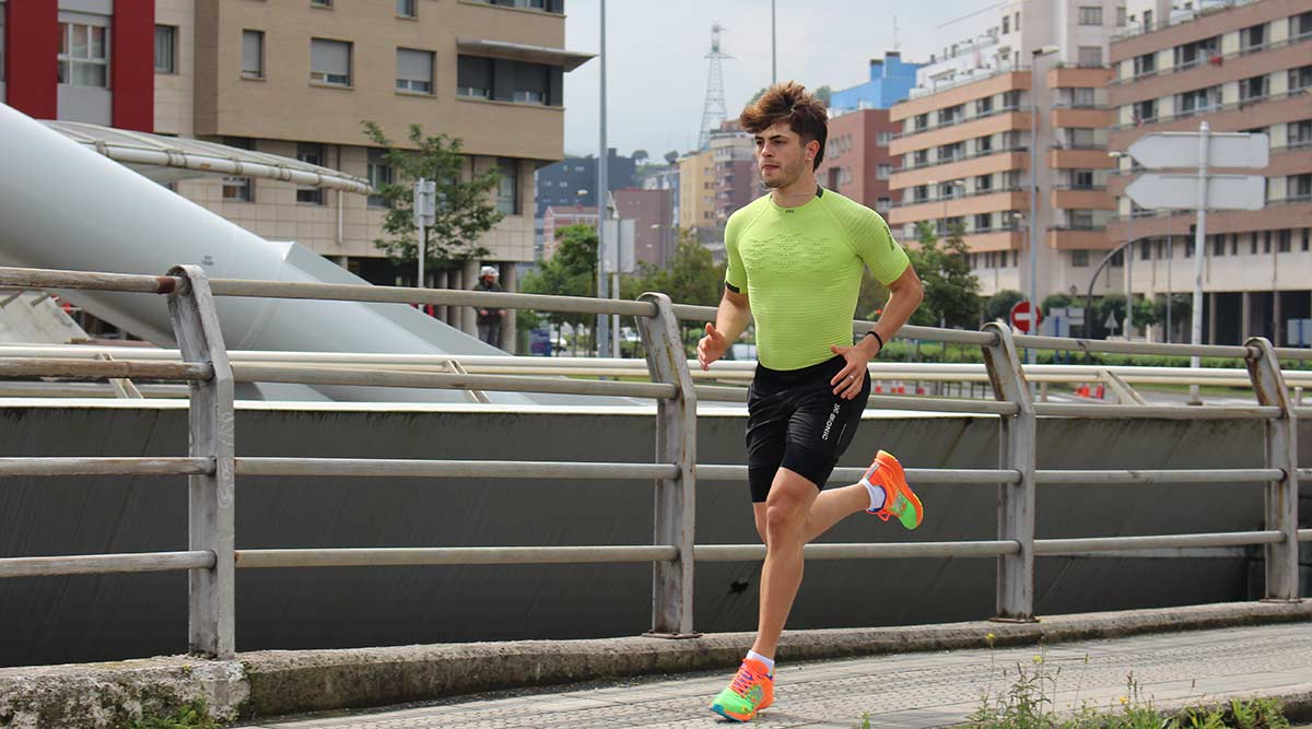 Ropa de compresión para correr: ¿Un must imprescindible o una opción para  runners?