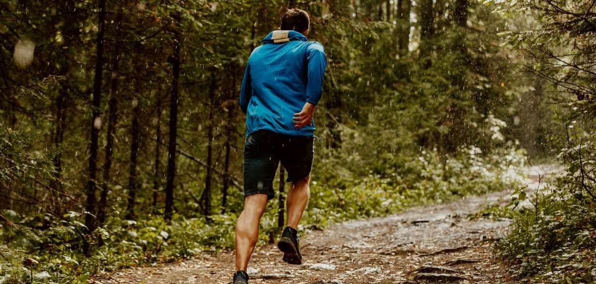 Senti le gambe pesanti quando corri? Ecco perché e come rimediare.