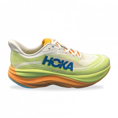 running shoe HOKA Skyflow