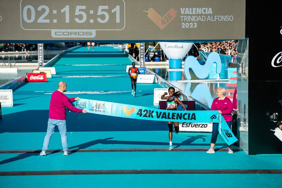 Juan Roig lanza un órdago: Un millón de euros a quien bata el récord del mundo en el Maratón de Valencia
