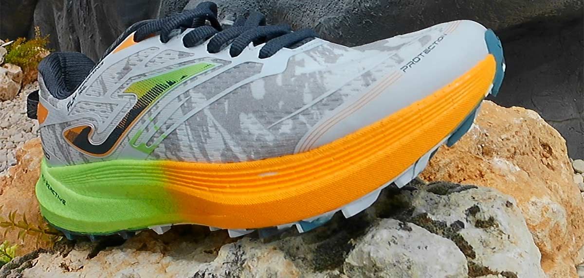 Las Joma TR-6000 son pioneras, integran placa de carbono y con ellas dominarás cada kilómetro de tu carrera trail