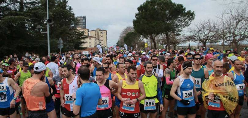 Maratón Badajoz 2024: Salida