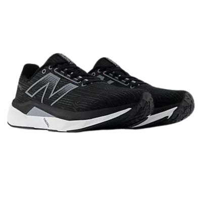 New Balance Propel V5