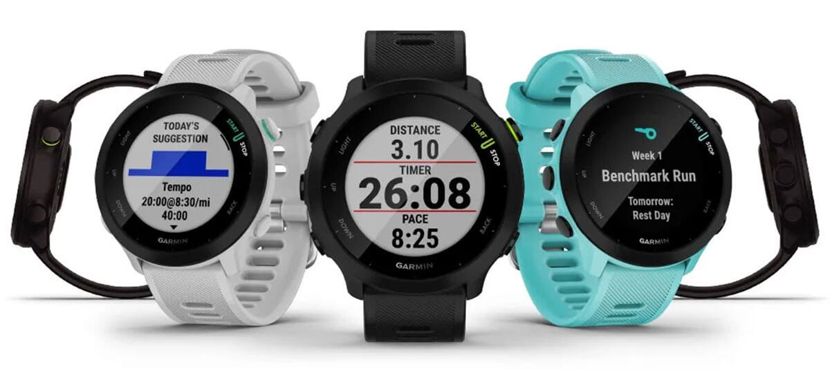 ¿Cuáles son los puntos más sobresalientes del Garmin Forerunner 55?: Alta duración de la batería