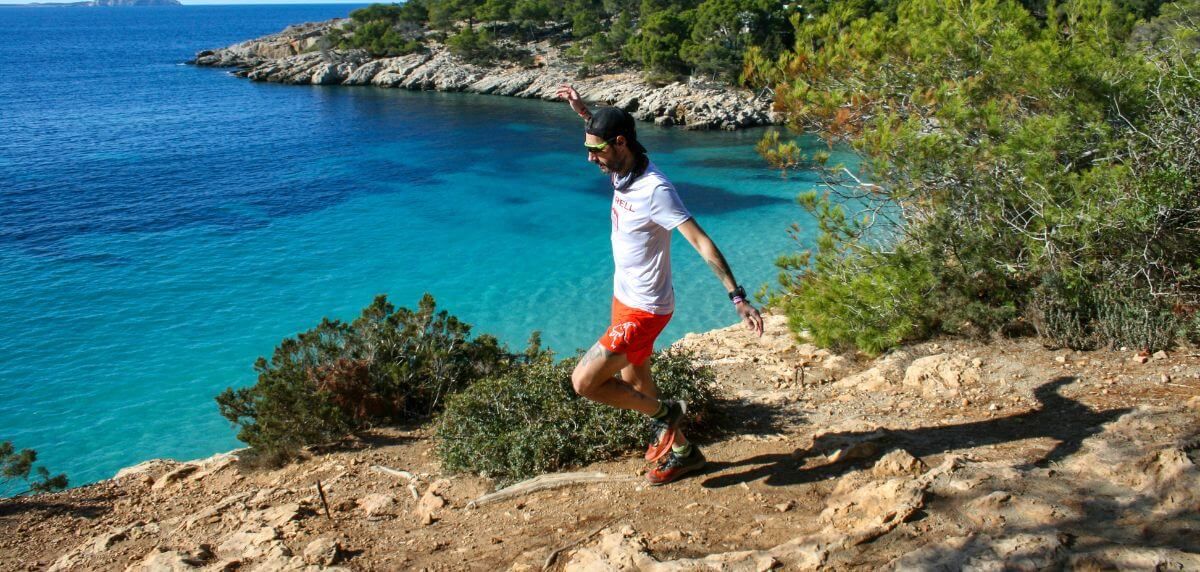 Preparatevi per l'Ibiza Trail Marathon Festival 2024: tre distanze, musica e gastronomia locale nell'isola magica