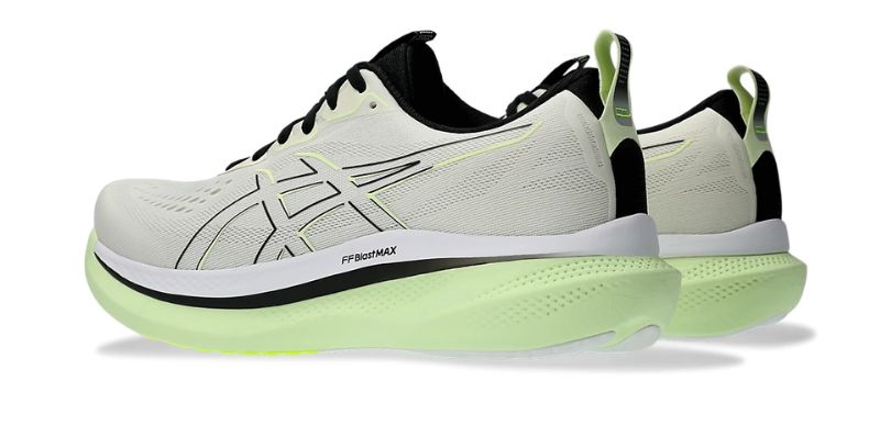 ASICS Glideride Max: Contraforte do calcanhar