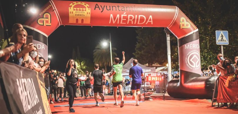 Media Maratón Mérida 2025: Meta