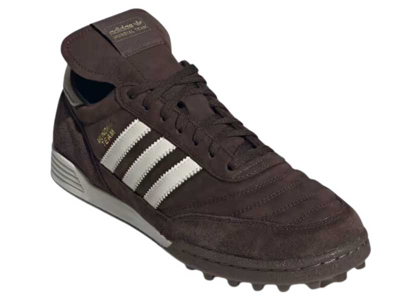 Caractéristiques de la chaussure adidas Mundial Team