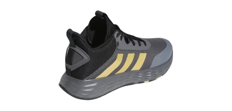 Adidas Ownthegame: Fersenkappe