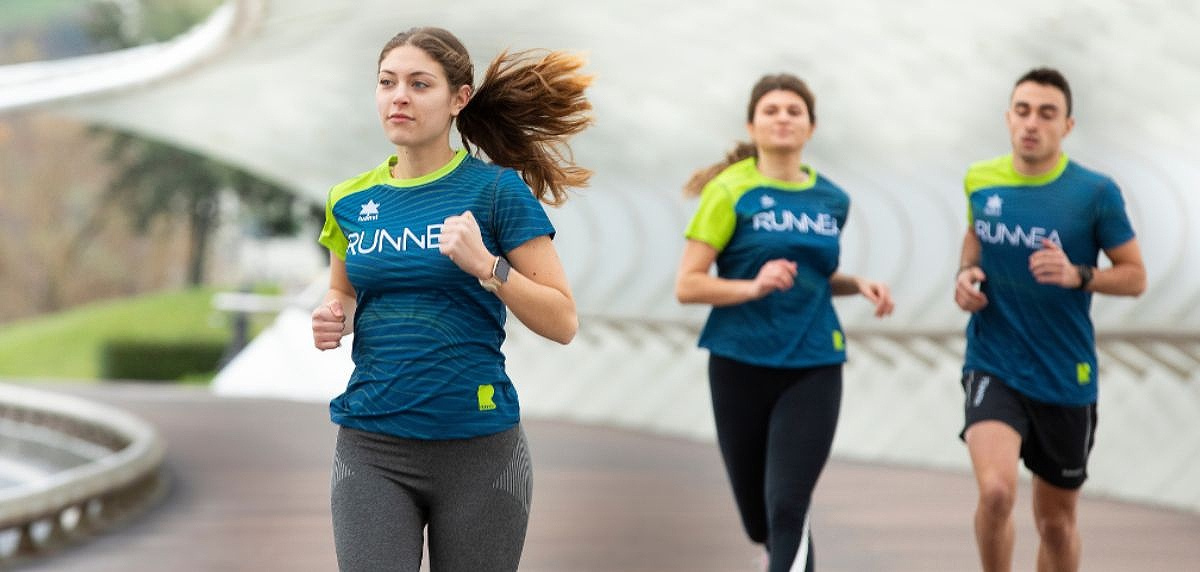 Training der Zone 2: die Grundlage für schnelleres Laufen durch langsameres Laufen