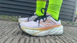 Las mejores zapatillas para caminar cómodo este verano 2025