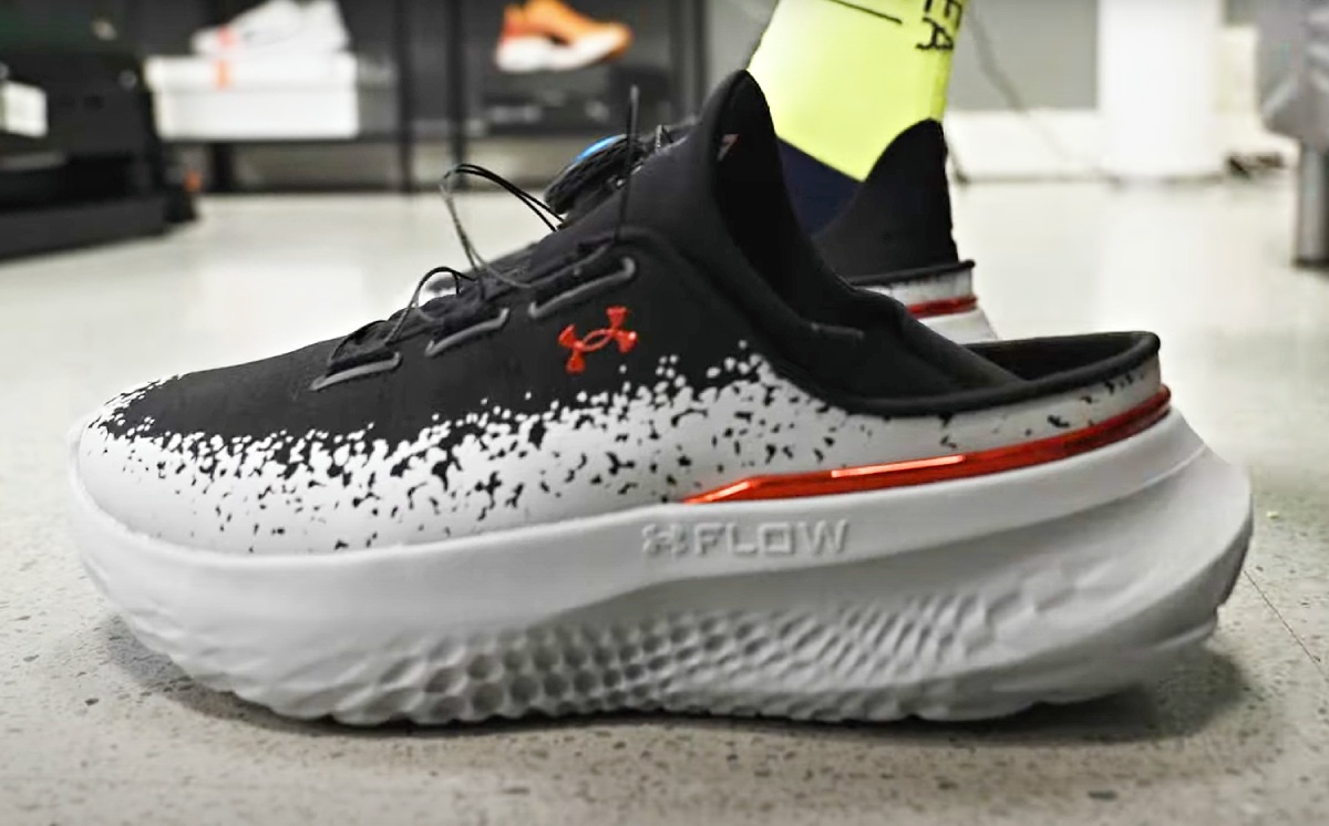 Under Armour SlipSpeed Mega Review: versatility and comfort for gym, running and lounging