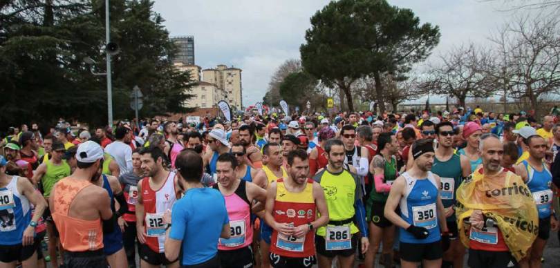 Maratón de Badajoz 2025: Salida