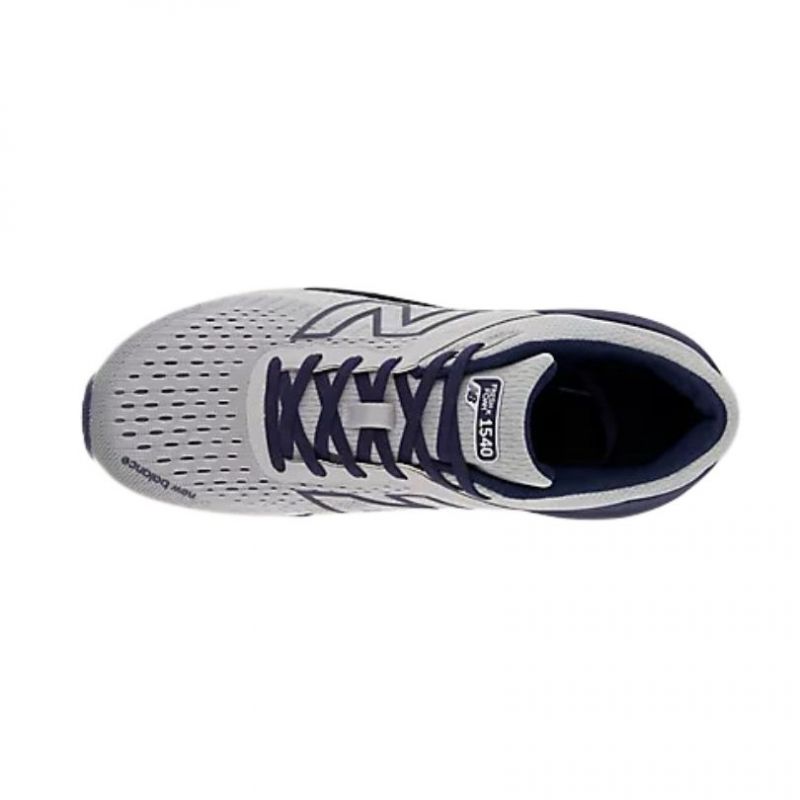 New Balance Fresh Foam 1540 v4