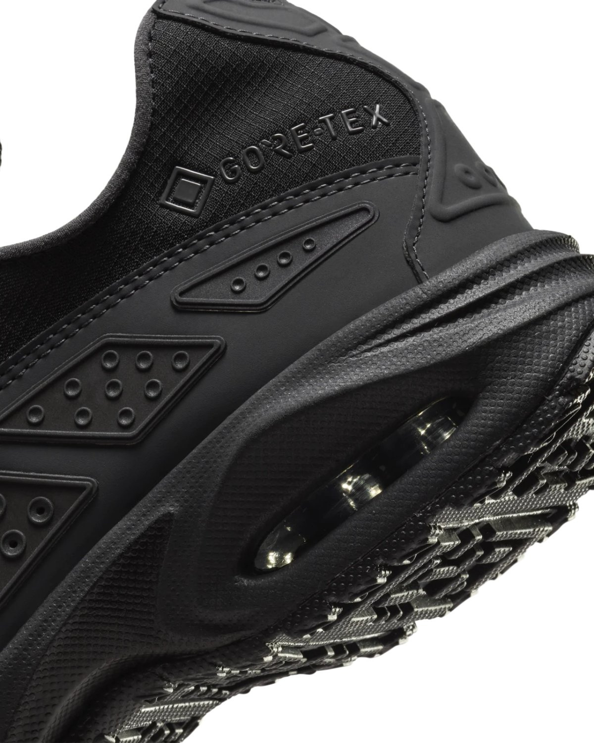 Nike Air Max SNDR Gore-Tex