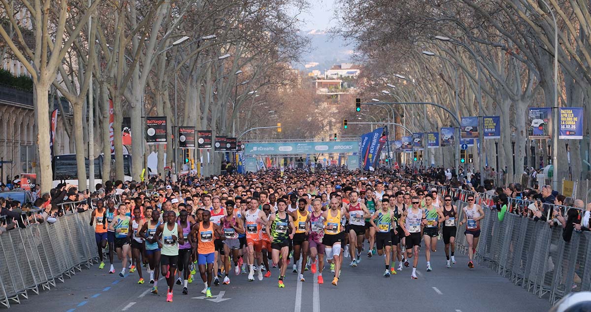 Una fiesta del running con cifras récord de la eDreams Mitja Marató Barcelona by Brooks 2025