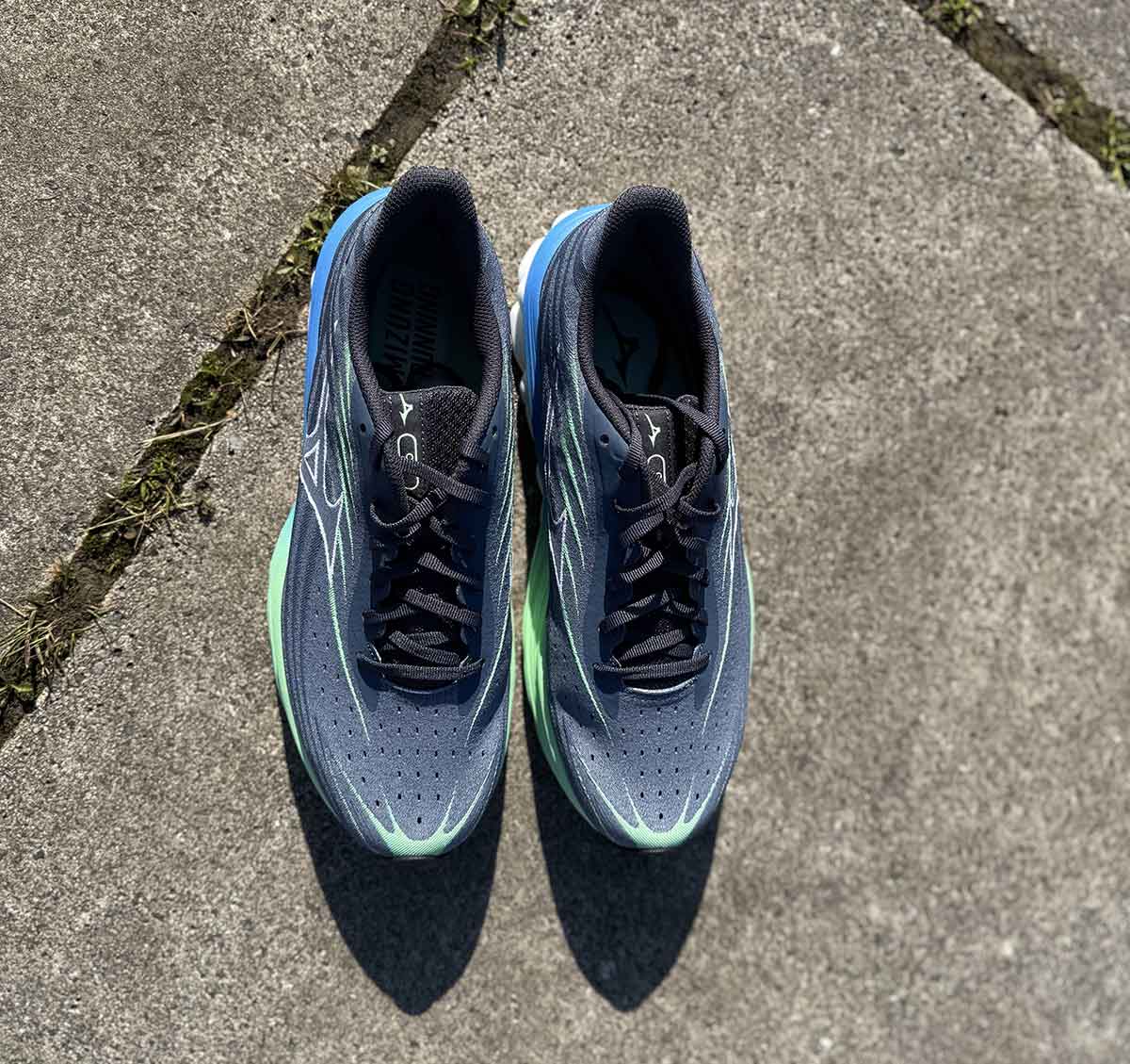 Comment sont définies les Mizuno Wave Skyrise 6