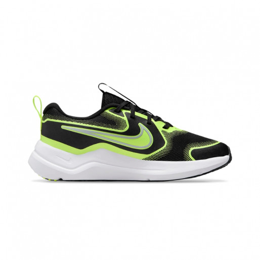 Nike Cosmic Runner