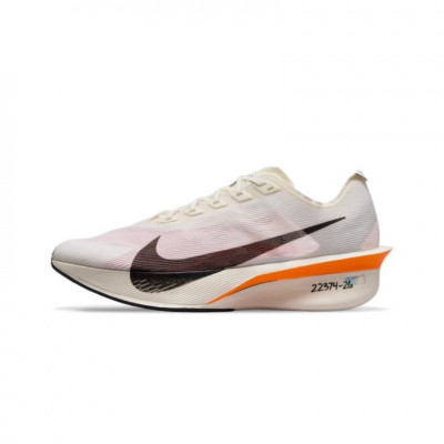  Nike Streakfly 2